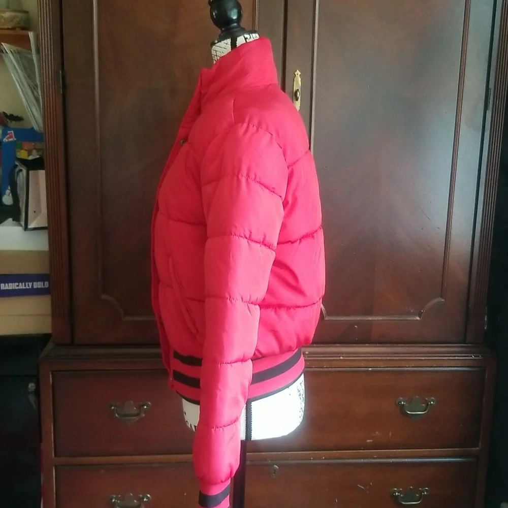 Jacket - Picture 2 of 6
